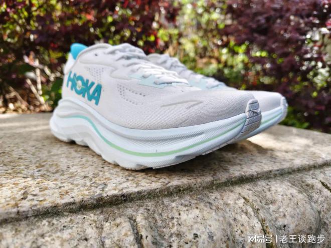 10：恰到好处的卓越跑鞋HOKA CLIFTON(图11)