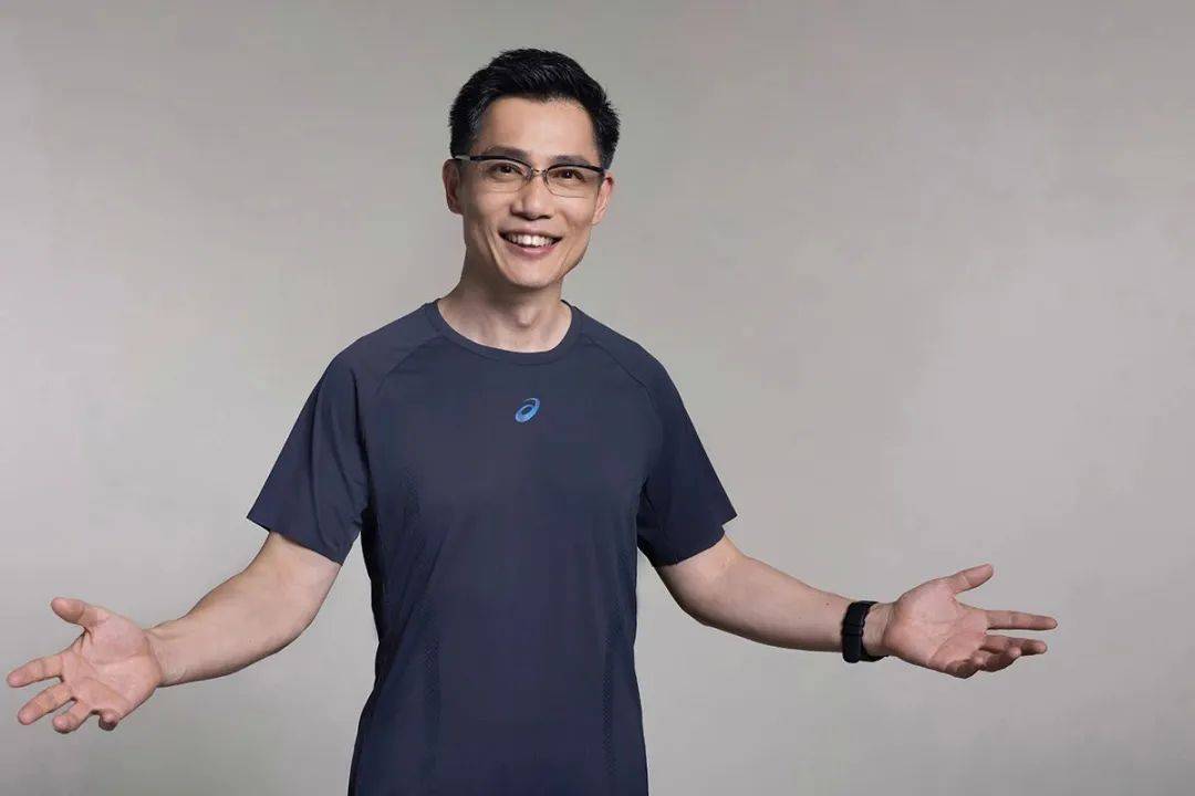 低调跑鞋卖爆中国一年吸金330亿(图6)
