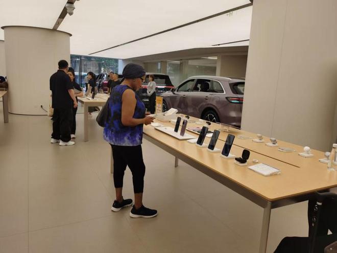 楼处发布打造未来品质生活豪宅热搜!绿景白石洲售(图4) 楼处发布打造未来品质生活豪宅热搜!绿景白石洲售(图4)